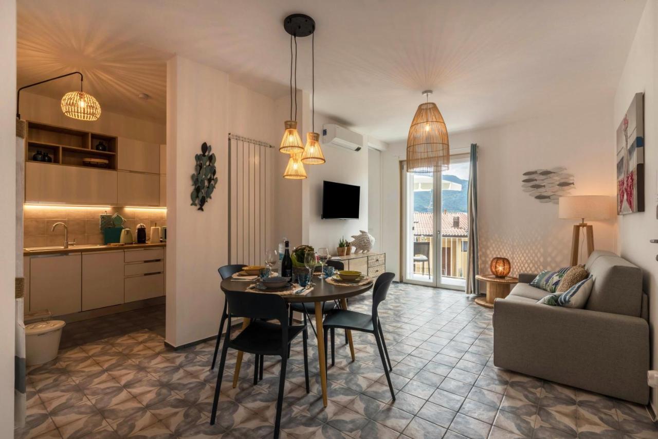 Casa Royale Appartamento Acqua Лиерна Екстериор снимка