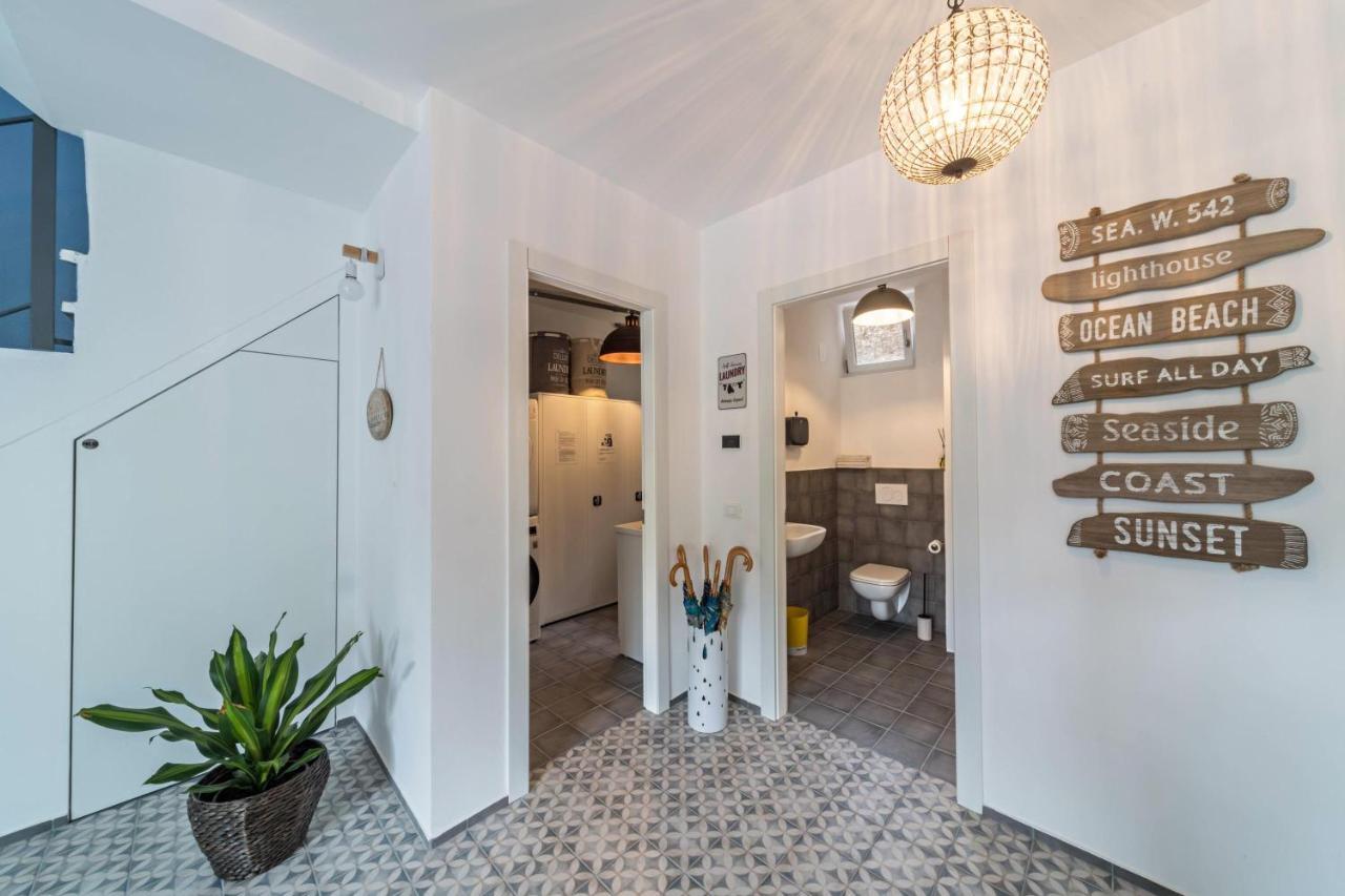 Casa Royale Appartamento Acqua Лиерна Екстериор снимка